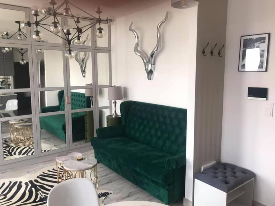 Luxury Wola Apartament 华沙 外观 照片