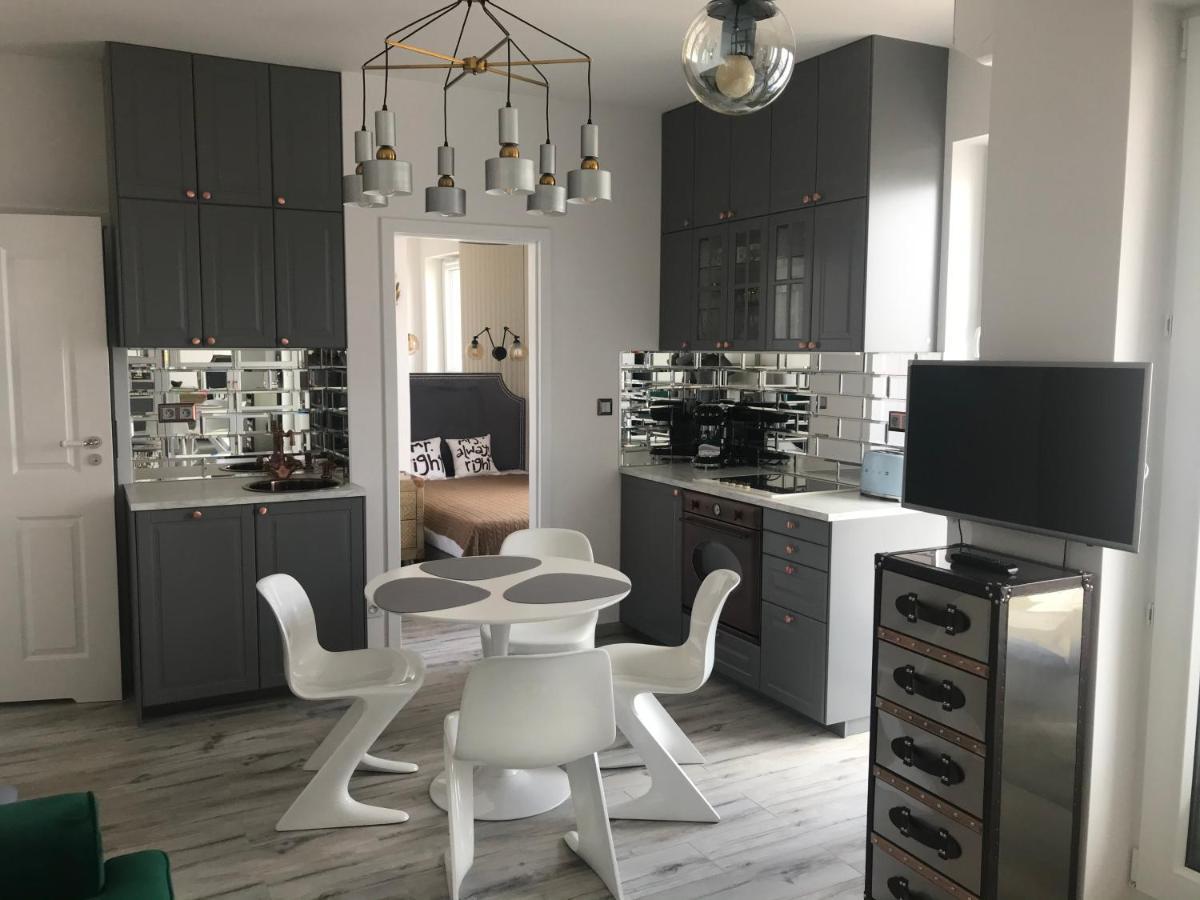 Luxury Wola Apartament 华沙 外观 照片